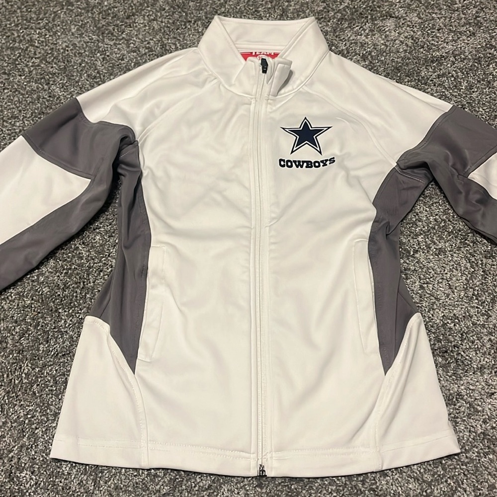 Cowboys team 365 sweater